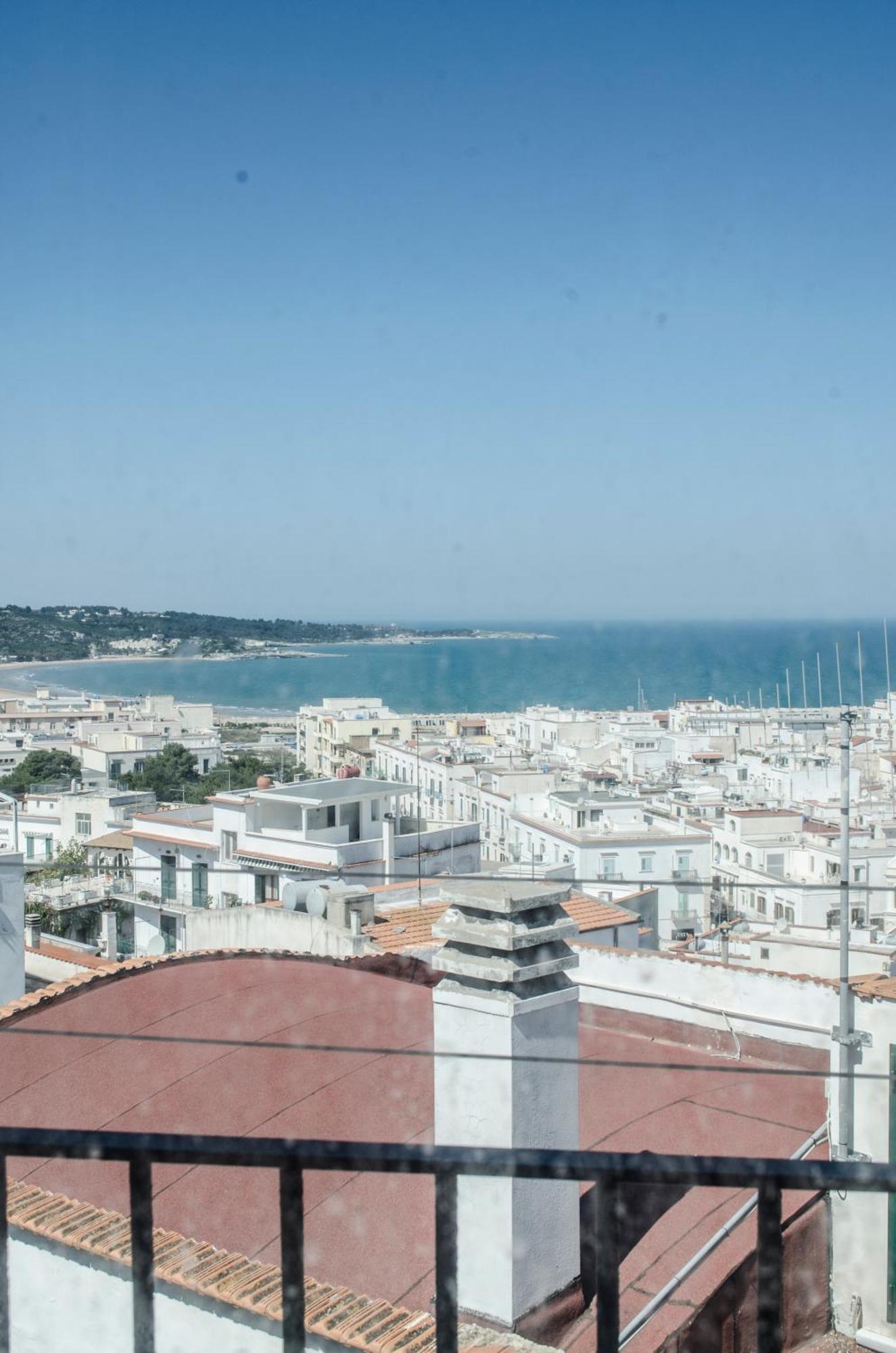 Torre La Mezzaluna Vieste Exterior foto