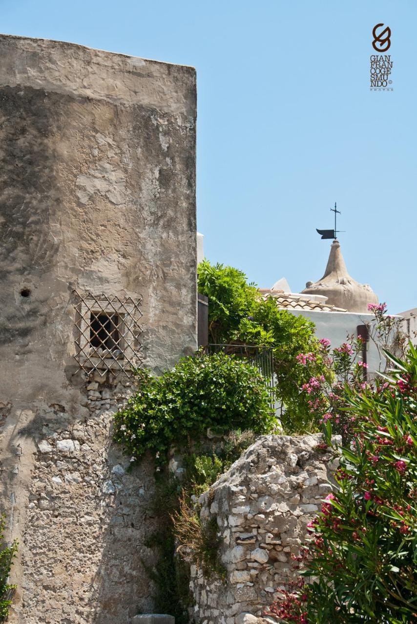 Torre La Mezzaluna Vieste Exterior foto